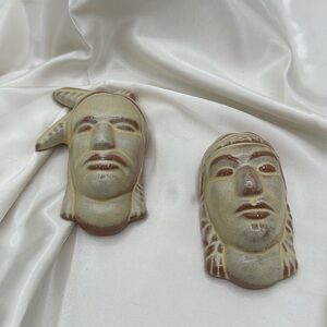 FABULOUS PAIR FRANKOMA ca.1940s INDIAN HEADS MAN + WOMAN FLAWLESS